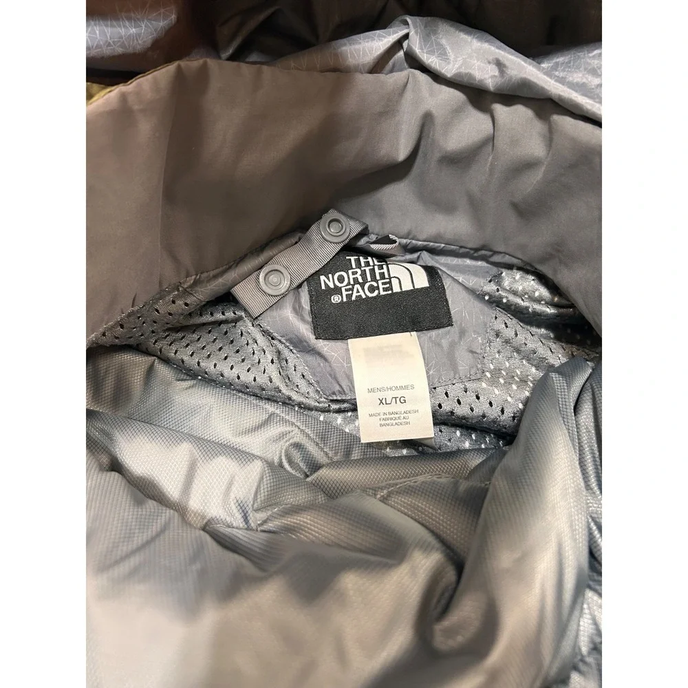 The North Face excellent see